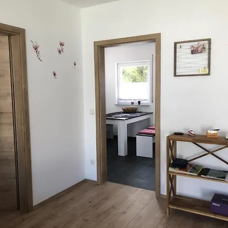 Apartment Frank Guenzburg