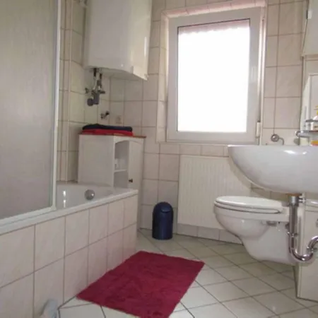 Frank Apartment